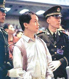 世纪悍匪张子强不听李嘉诚的下场