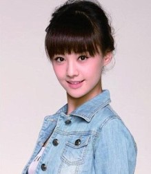 90后女星郑爽公开承认整容与张翰相恋(组图)