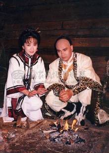 龚慈恩陈德容赵雅芝潘迎紫 盘点一人分饰多角