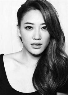 应采儿黑白大片曲线诱人 组图-自媒体频道-手机