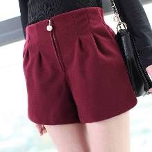 #潮女篇# <em>百搭短裤</em> <em>冬季</em>大胆秀【3】-自媒体频