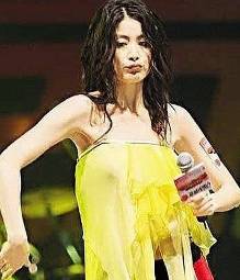 没穿<em>内衣</em>乳头凸显激情诱惑的十大女星【2】-女
