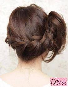 LK发型下午刚<em>染</em>的秀发晚上<em>可以洗</em>吗?_美容美