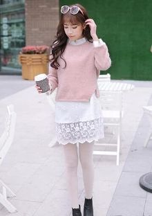 情人节穿啥能让他为之疯狂?<em>毛衣</em>搭配<em>蕾丝</em>裙!【