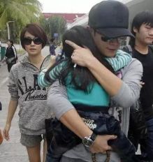 娱乐圈花式洗白哪家强,<em>婊子</em>变<em>处女</em>,嫖客变暖男