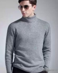 男士<em>高领毛衣如何</em>与外套<em>搭配</em>出和谐感?【1】