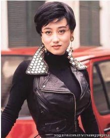 李连杰娇妻利智早年性感美照曝光(图)