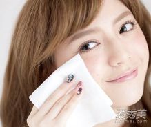 日本<em>女生</em>护肤<em>方法</em> 7个<em>收缩毛孔</em>小妙招【3】-新