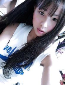 <em>最美</em><em>腋毛妹子</em>!长腋毛竟然也能这么性感-新闻