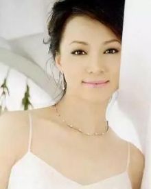 <em>白发</em>回春的经络<em>按摩</em>,让你的<em>头发</em>乌黑亮丽【5】