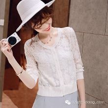 早秋韩版衬衫 针织衫 连衣裙 风衣 造就潮女个性