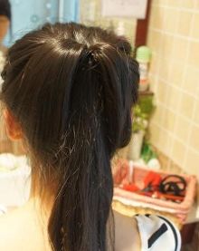 <em>头发太长</em>没关系,这样<em>扎</em>起来,清爽又好看!【1】