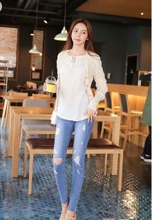 牛仔裤<em>配什么</em>上衣好看?<em>针织衫</em>成首配!【1】-时