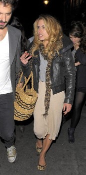 billiepiper结婚,billiepiper 比莉·派佩(billie piper)
