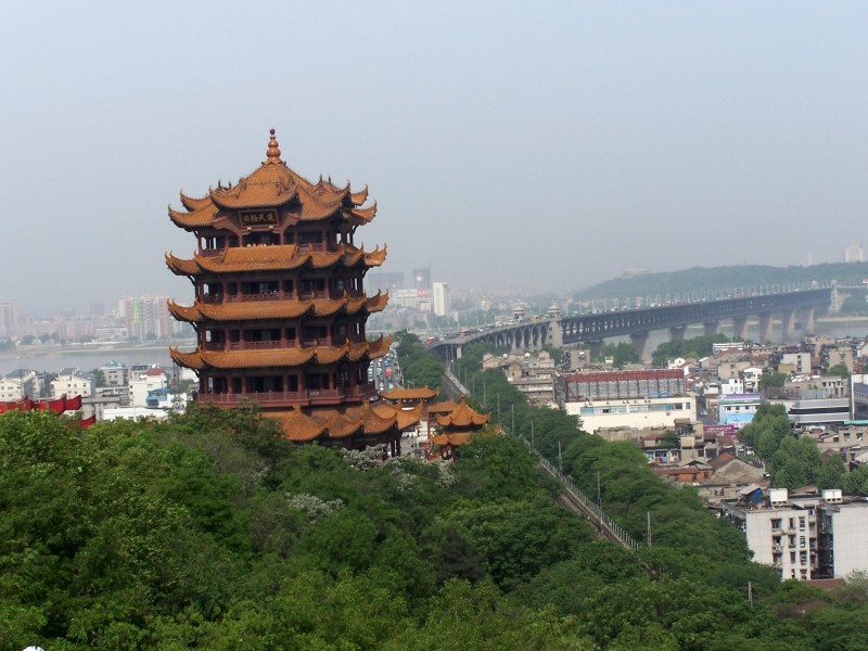 创富记:总理腾飞政策引争抢