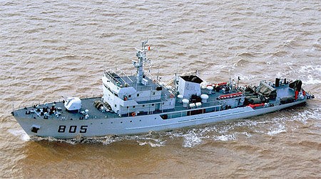 资料图:中国081型(wochi级)海岸扫雷舰.