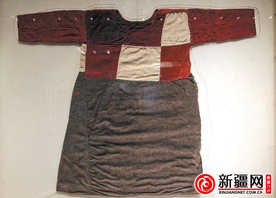 "新疆古代服饰的记忆"在自治区博物馆盛装亮相(组图)