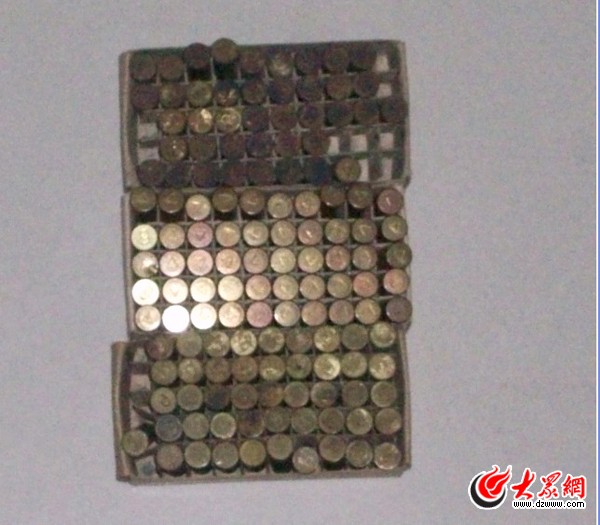 离休干部上缴步枪及百发子弹 系40年前配发(组图)