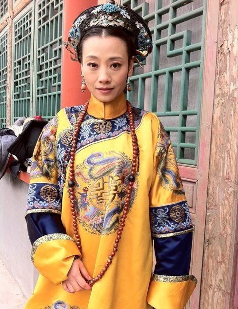 导演,《甄嬛传》中知名演员李宜娟和陈思斯加盟演出的新型校园舞台剧