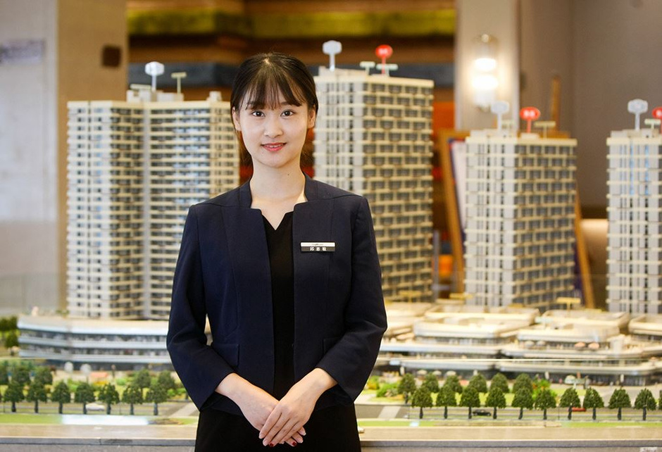 90后高收入美女置业顾问【1】-图库-手机搜狐